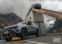 Exterieur_decouverte-jeep-avenger-4xe-au-mont-blanc_4