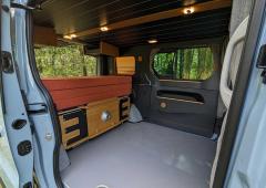 Exterieur_box-van-mania-transforme-votre-fourgon-en-camping-car-camoufle_8
                                                        width=