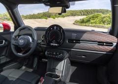 Exterieur_mini-john-cooper-works-2025-une-citadine-survitaminee-les-infos-et-photos_10
                                                        width=