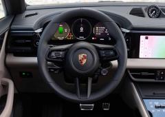 Exterieur_porsche-macan-4-s-electric-l-essai-du-cote-de-l-atlas_13