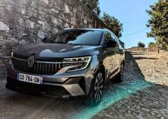 Exterieur_renault-espace-e-tech-200-techno-les-infos-et-les-photos-de-notre-essai_6