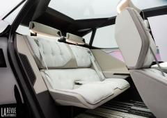 Interieur_renault-scenic-vision_1
                                                        width=