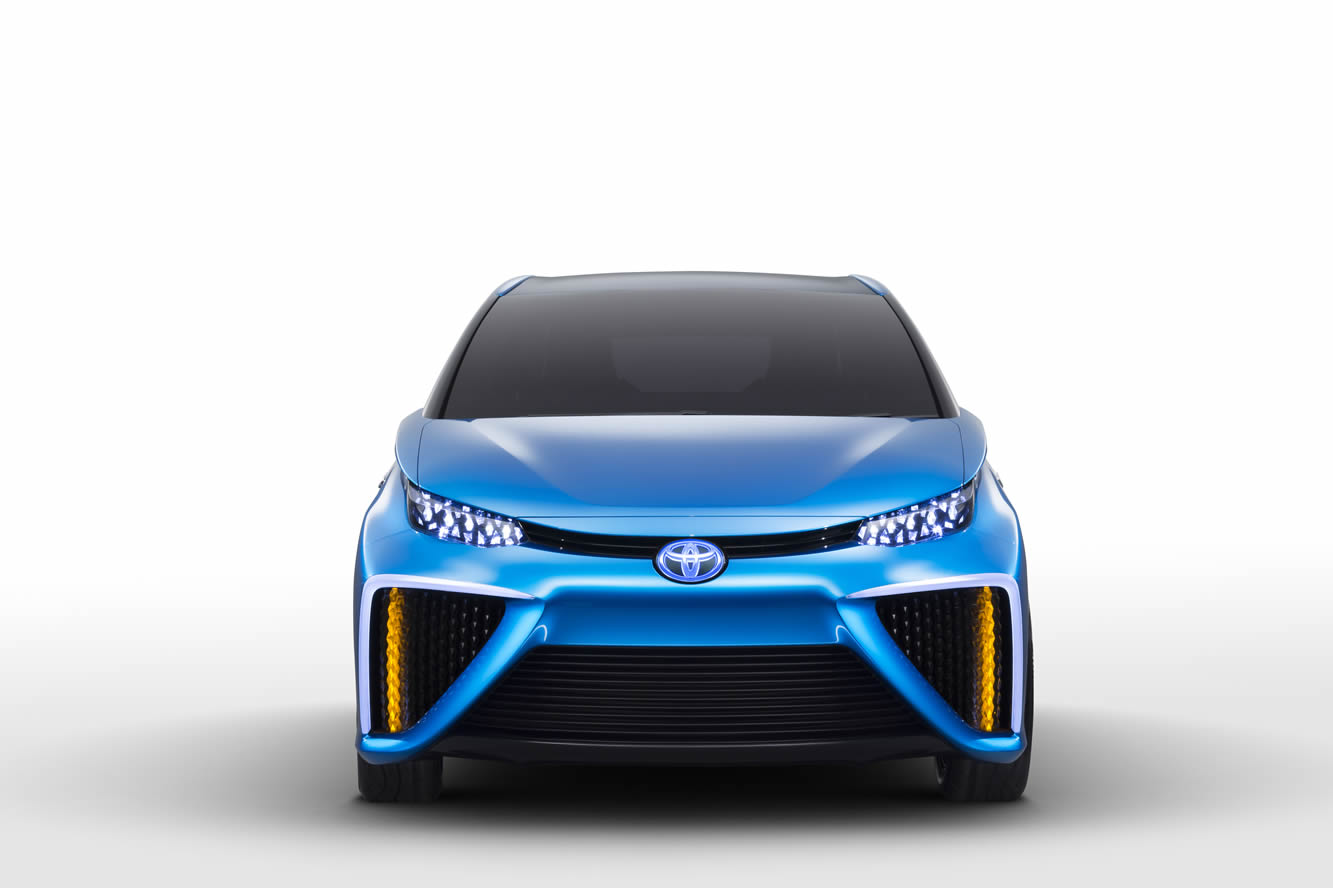 Image principale de l'actu: Toyota lancera sa voiture a hydrogene en 2015 