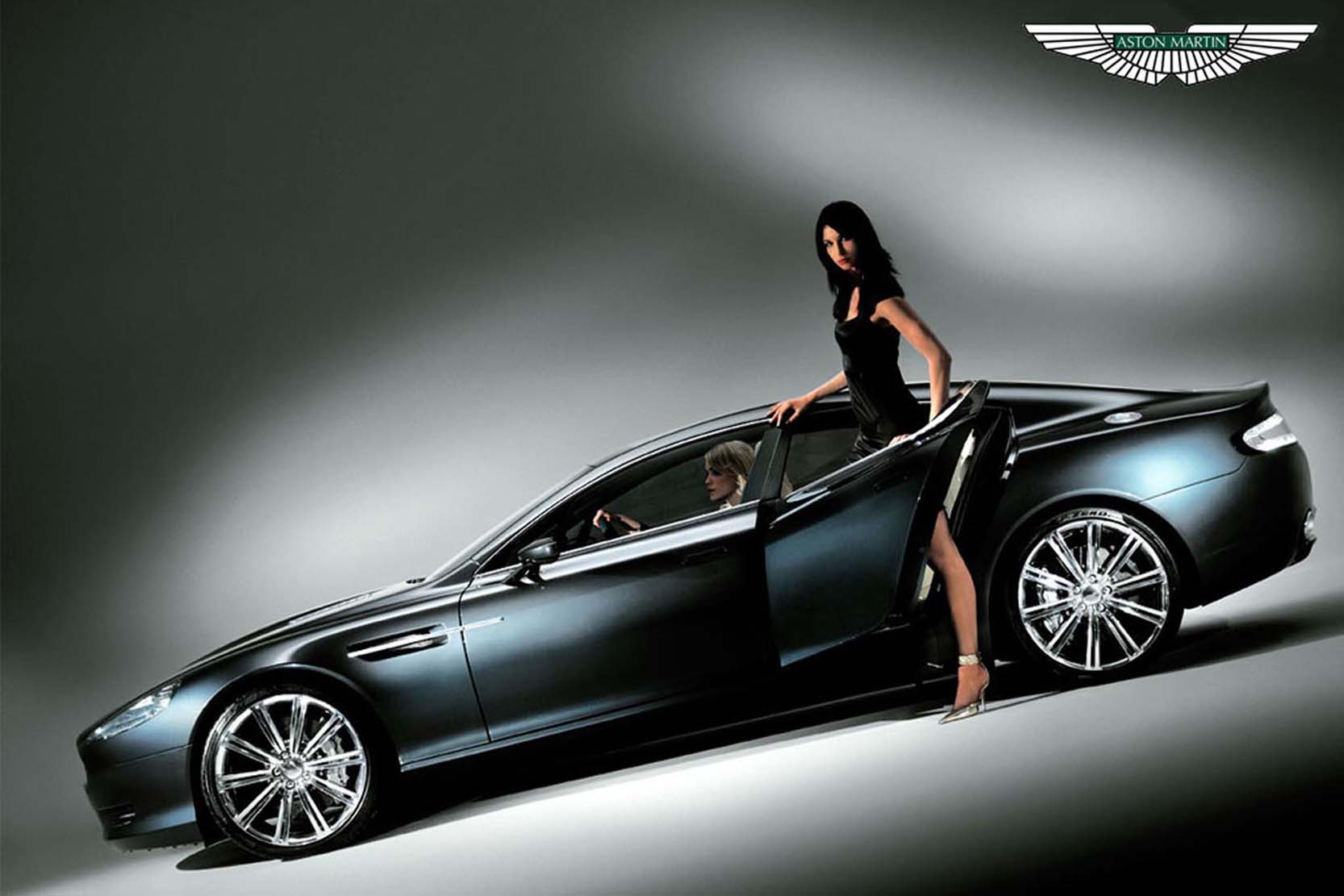 Image principale de l'actu: Aston martin rapide et pour 4 
