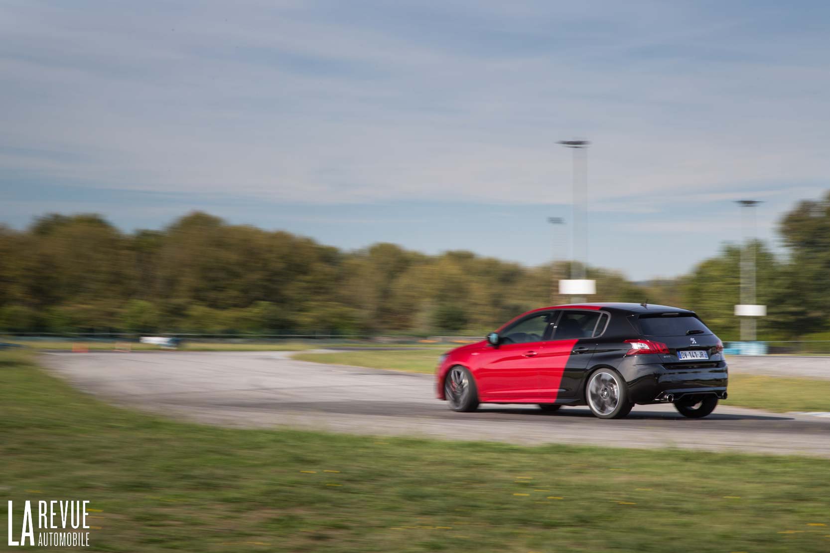 Essai auto : Peugeot 308 GTi, taillée pour le sport