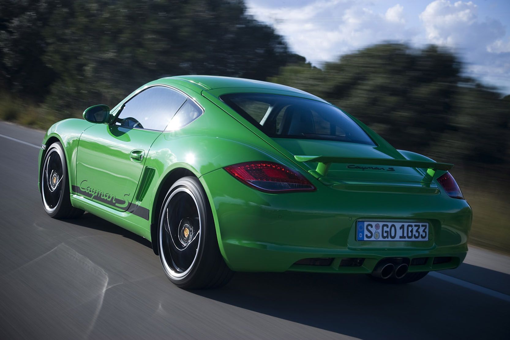 Porsche Cayman Р·РµР»РµРЅС‹Р№