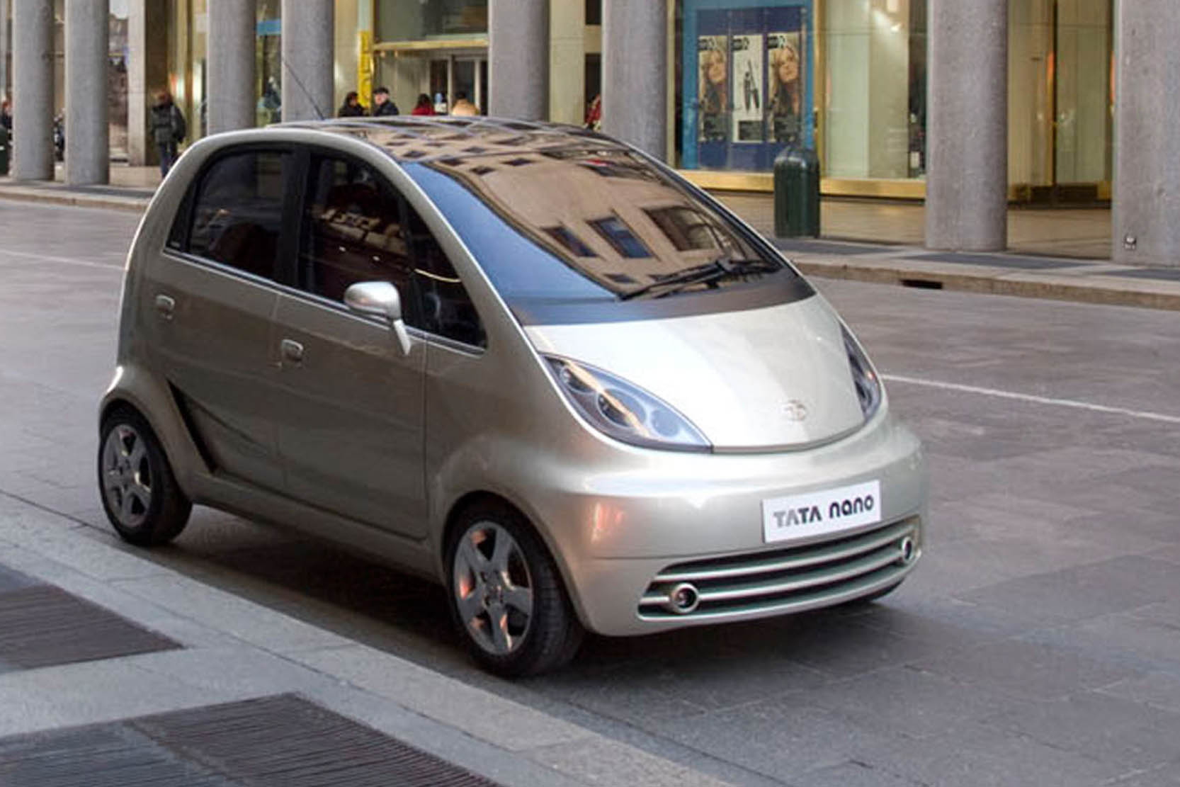 Image principale de l'actu: Tata nano la voiture a 5 000 euro 