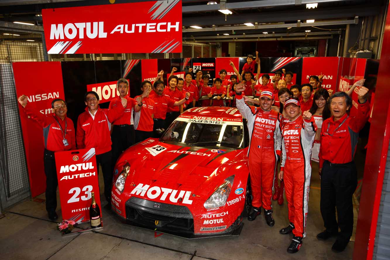 Nissan gt r champion super gt 2011 