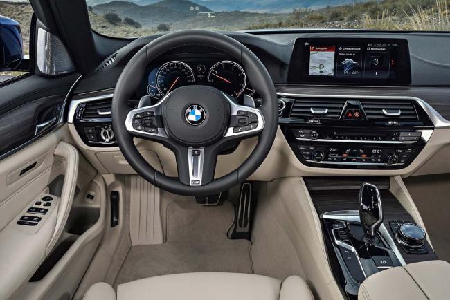 Montage : BMW 520 D Hifimobile