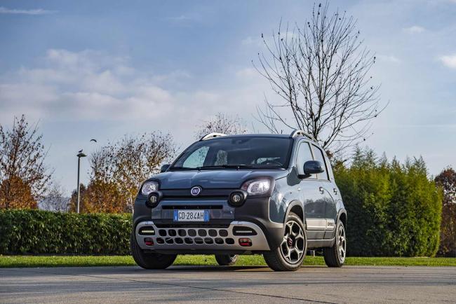 Fiche Technique Fiat Panda Cross L Hybrid