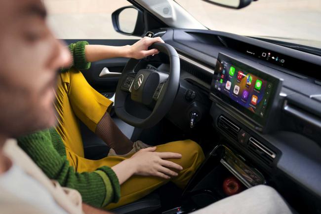 Exterieur_airbags-takata-le-groupe-bernier-montre-la-voie-avec-sandra-ai_1
