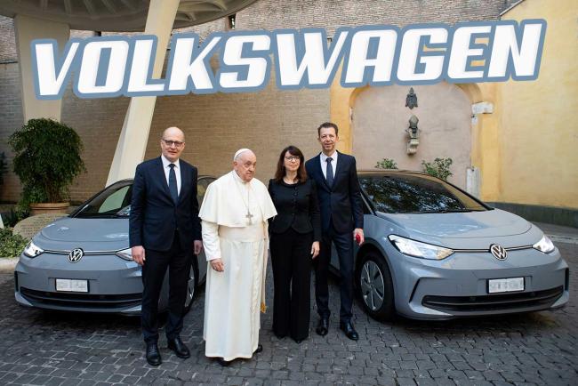 Le Vatican se met au vert avec des Volkswagen électriques