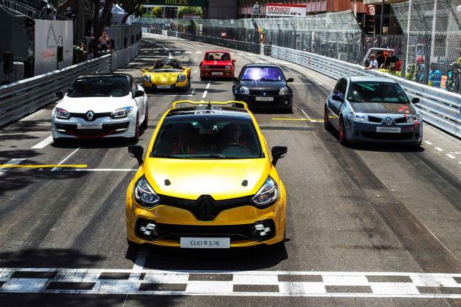 Renault Clio RS 16 : l'essai video sur la piste de Monaco