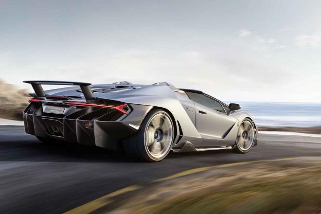 Lamborghini centenario roadster le caprice a 2 millions d euros 