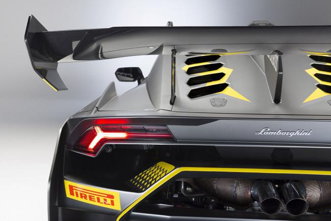 Lamborghini huracan super trofeo evo encore plus performante 