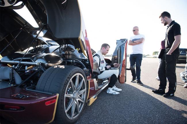 Koenigsegg agera rs un 0 400 0 km h plus rapide que la bugatti chiron 