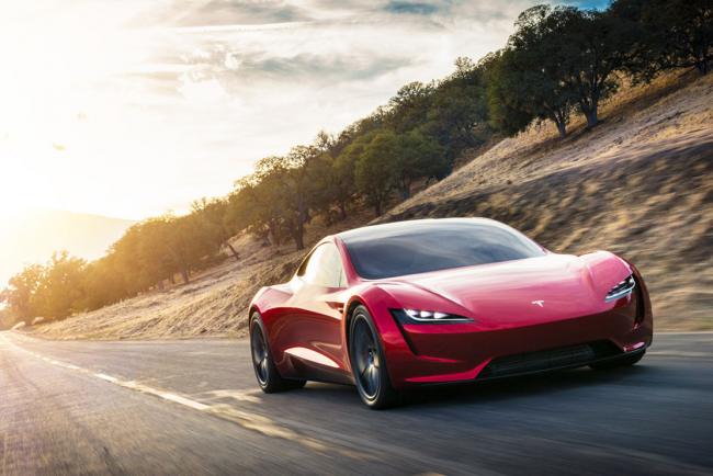 Tesla Roadster : des performances encore plus dingues avec le Pack Performance