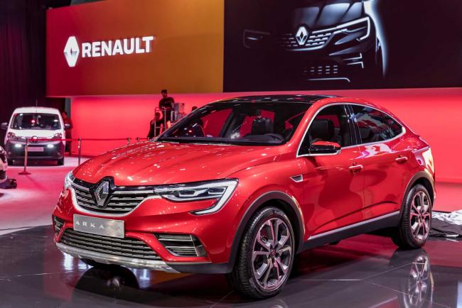 Renault arkana l offensive strategique drive the future 