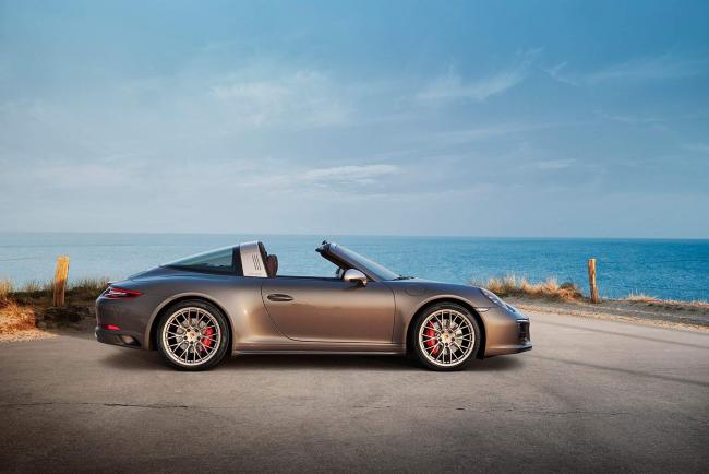 Porsche 911 targa 4 gts exclusive manufaktur edition pas donnee 