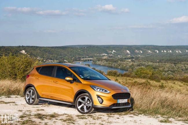 Exterieur_Ford-Fiesta-Active-SUV_12