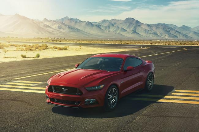 Exterieur_Ford-Mustang-2015_1