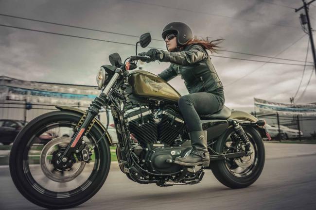 Exterieur_Harley-Davidson-Iron-883_6
