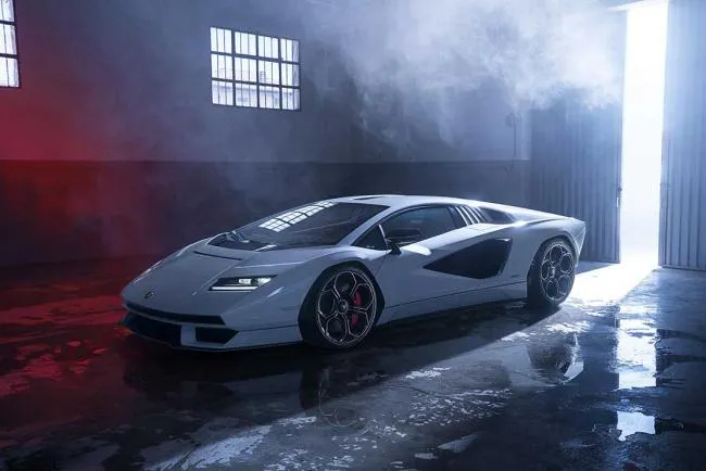 Fiabilité LAMBORGHINI Occasion : de l’iconique V12 aux premières Hybridations