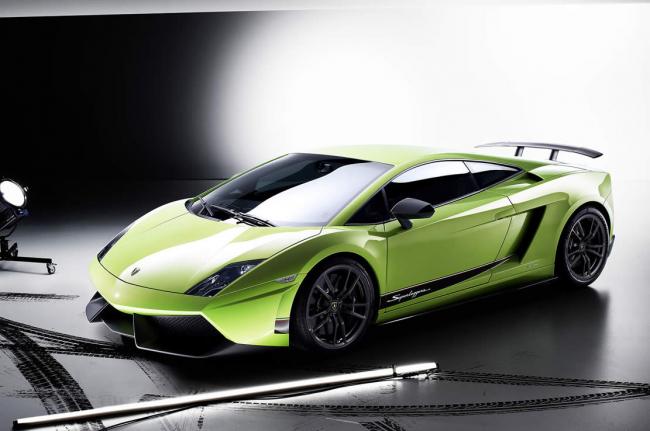 Exterieur_Lamborghini-Gallardo-LP570-4_8