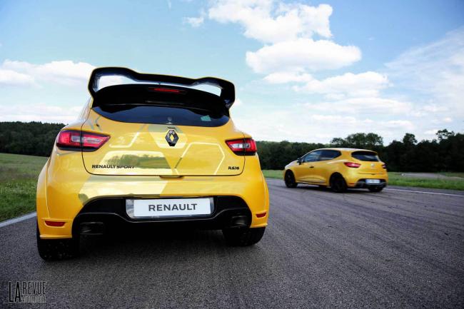 Exterieur_Renault-Clio-RS-16-275_15