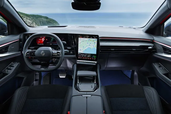 Essai Renault Rafale E-Tech 4x4 300 Atelier Alpine : l’esprit, enfin là