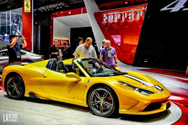 Exterieur_Salons-Ferrari-458-Speciale-A_0