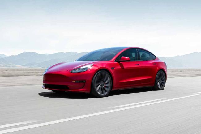 Tesla Model 3 > Tesla Model 3 : pourquoi la choisir ?
