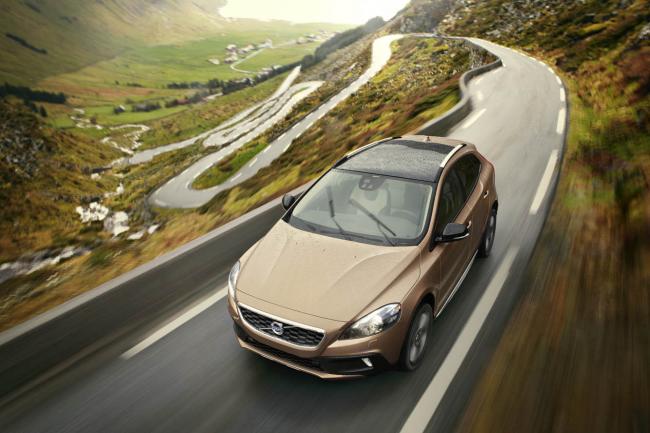 Exterieur_Volvo-V40-Cross-Country_8
