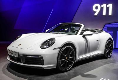 Image principale de l'actu: La Porsche 911 Carrera gagne le « 4 » à Francfort