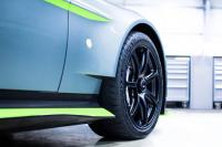 Exterieur_Aston-Martin-Vantage-GT8_9