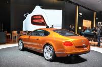 Exterieur_Bentley-Continental-GT-Orange-2011_10