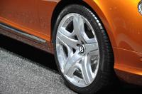 Exterieur_Bentley-Continental-GT-Orange-2011_11
                                                        width=