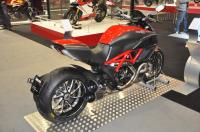 Exterieur_Ducati-Diavel-2012_11
                                                        width=