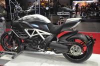 Exterieur_Ducati-Diavel-AMG-2012_16
                                                        width=