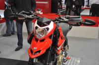 Exterieur_Ducati-Hypermotard-1100-2012_9
                                                        width=
