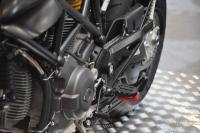 Exterieur_Ducati-Hypermotard-796-2012_11
                                                        width=
