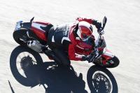 Exterieur_Ducati-Monster-1100-Evo_11
                                                        width=
