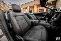 Interieur_Ford-Mustang-V8-Cabriolet_25