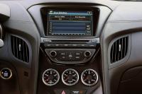 Interieur_Hyundai-Genesis-Coupe-2012_17
                                                        width=