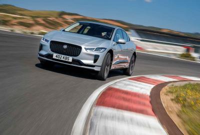 Image principale de l'actu: Jaguar I-Pace : le SUV électrique devient Voiture de l’année 2019
