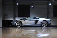 Exterieur_Lamborghini-Aventador-Roadster_4
                                                        width=
