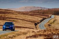 Exterieur_Land-Rover-Range-Rover-Sport-SVR-Velocity-Blue_18
                                                        width=