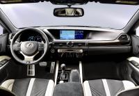 Interieur_Lexus-GS-F-2015_10