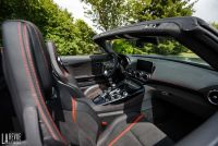 Interieur_Mercedes-AMG-GT-Roadster-2017_38
                                                        width=
