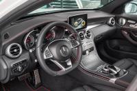 Interieur_Mercedes-C450-AMG-2015_26
                                                        width=